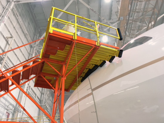 787 Windshield Repair Access Platform
