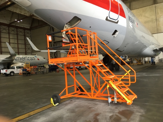 A-320 Fixed Height Aft Accessory Access Stand #20191